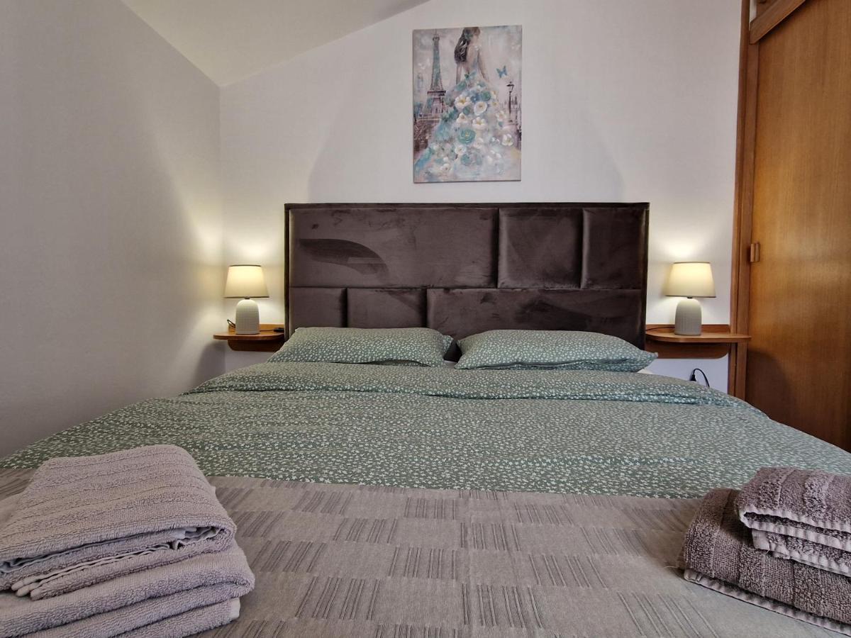 Apartments Katarina - New Renovated Rovinj Exterior foto