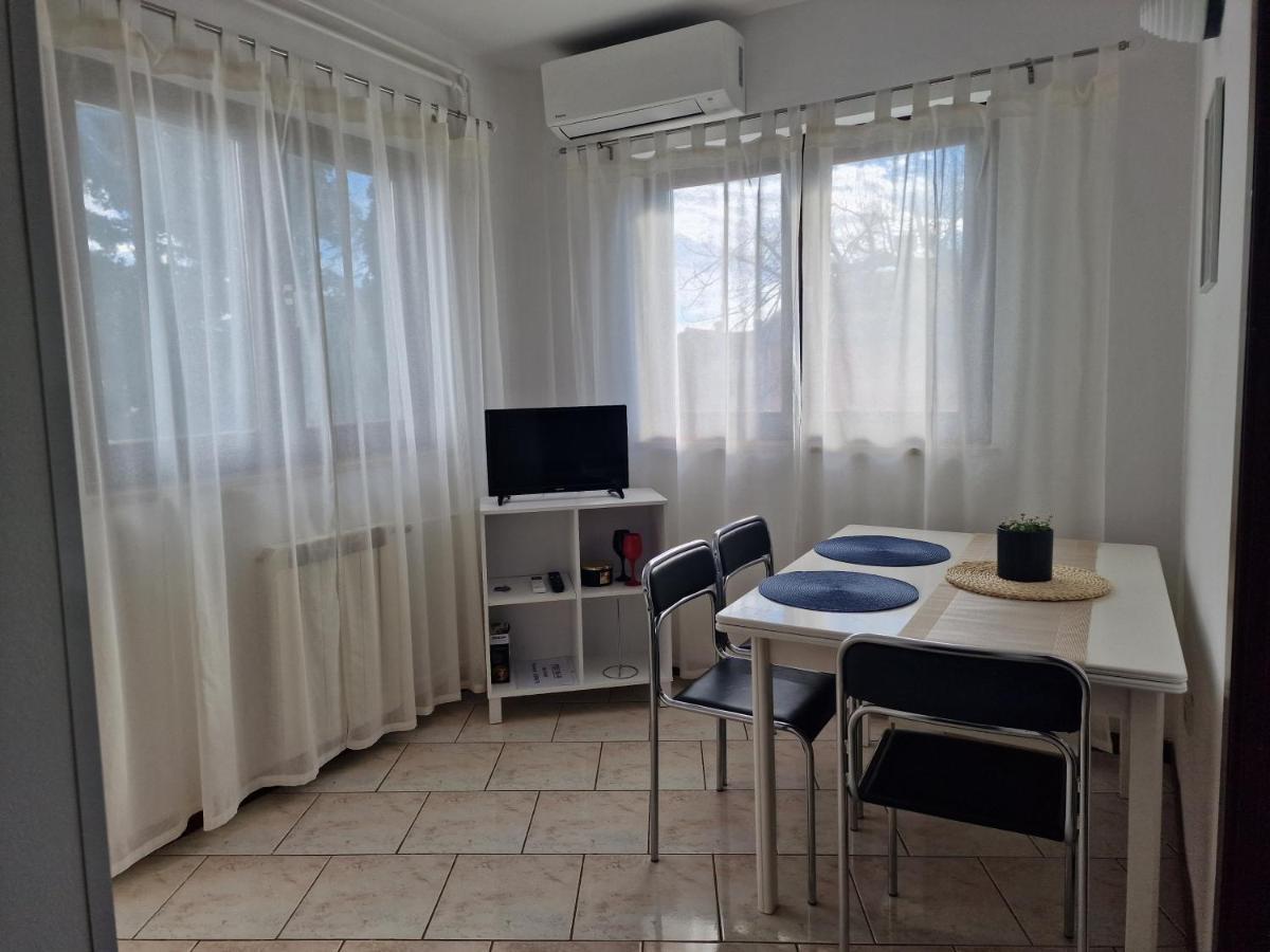 Apartments Katarina - New Renovated Rovinj Exterior foto